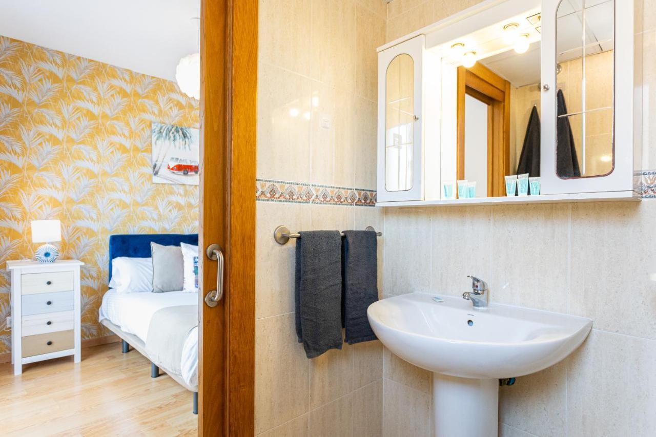 Holidays2Malaga Cruz Verde City Center With Aircon & Wifi Exterior photo
